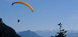 Gleitschirmfliegen im Kaiserwinkl