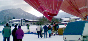 Die Ballon's werden mit Heißluft gefüllt